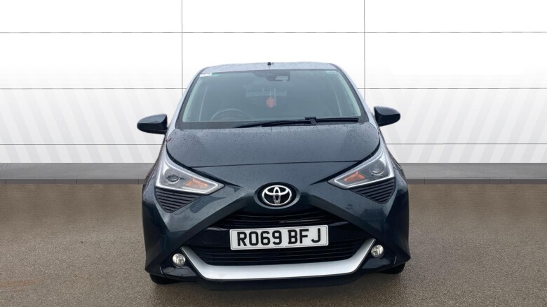 Toyota Aygo 1.0 VVT-i X-Clusiv 5dr Petrol Hatchback